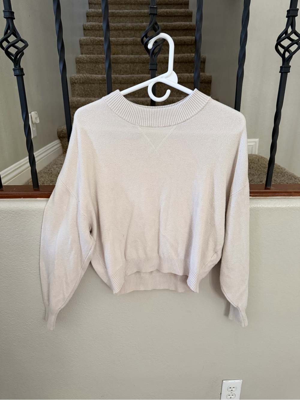 Abercrombie & Fitch Light Cream Boxy Crewneck Sweater